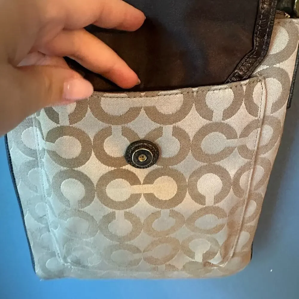 Coach C‎ Crossbody - Picture 5 of 6
